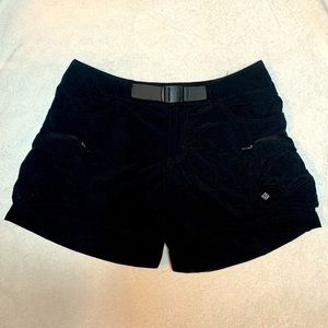 Columbia Omni-Shade Omni-Wick Black shorts, Size: S